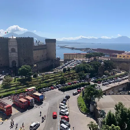 Gli Angioini Srl 4*