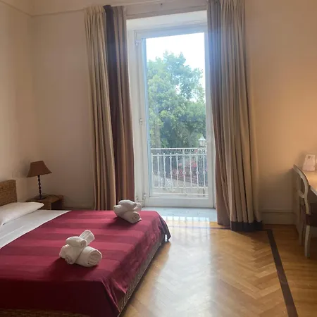 Gli Angioini Srl 4*