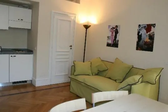 Gli Angioini Srl Aparthotel 4*