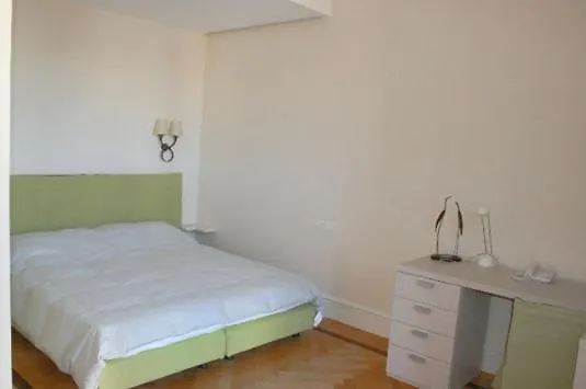 Gli Angioini Srl Aparthotel 4*